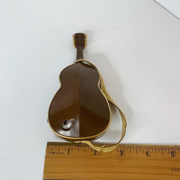 Hallmark Keepsake Ornament 2015 Guitar Muchas Felicidades Feliz Navidad Sound - Picture 9 of 9